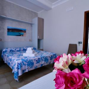 Camera con letto king size